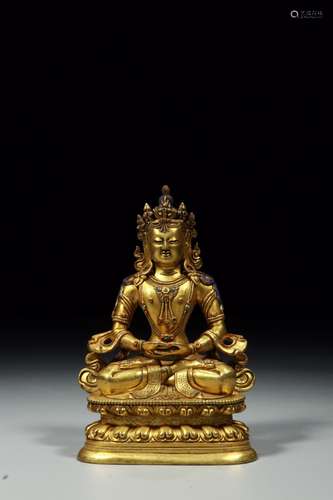 : gold guanyin statuesSize: 11 high 17 cm wide by 7.5 cm wei...