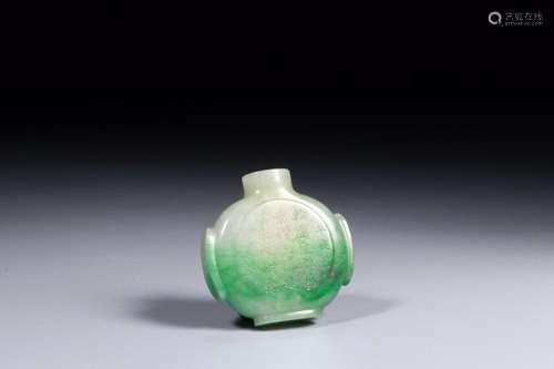 :emperor , royal sense grain jadeite snuff bottleSize: 4.5 c...