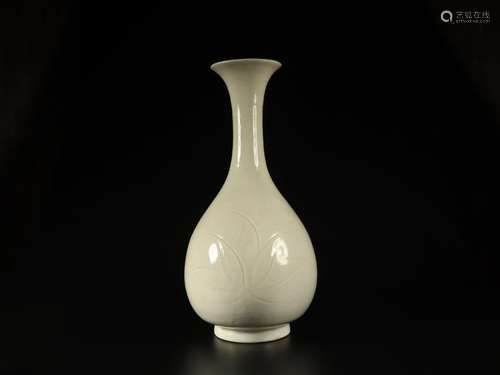 : kiln lotus-shaped grain to the flaskSize: 30.3 cm diameter...