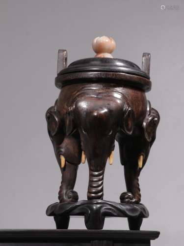 . Manual sculpture agalloch eaglewood wood ear three elephan...