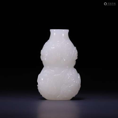 Hetian jade bats wen snuff bottle gourd, size: 5.8 * * * * 3...