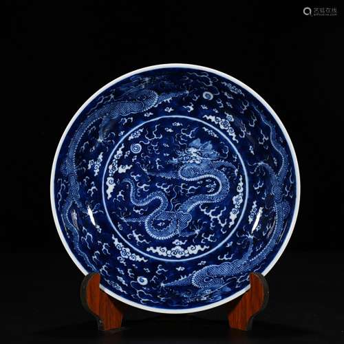 Blue and white YunLongWen plate of the blue and white 5.5 cm...