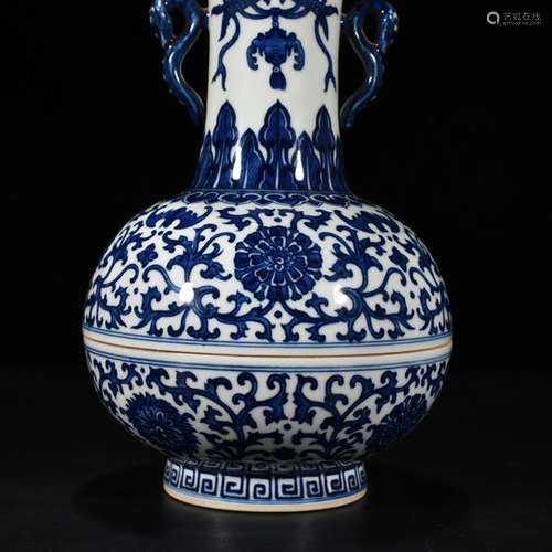 Blue and white tie up lotus flower grain vase type fruit box...