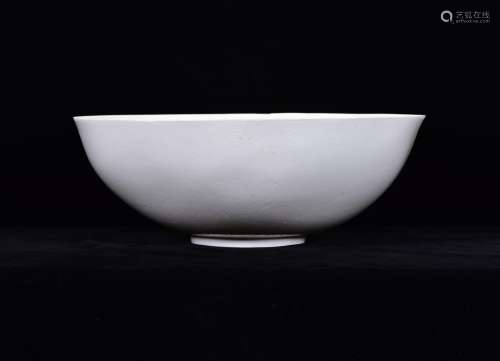 Milk white glaze cut thin foetus bowl of 11 * 32 m