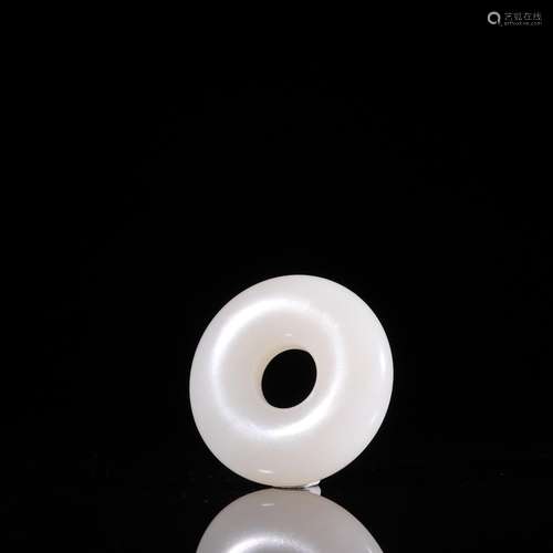 Hetian jade yuhuan hangSpecification: 5.1 1.2 diameter 1.6 c...