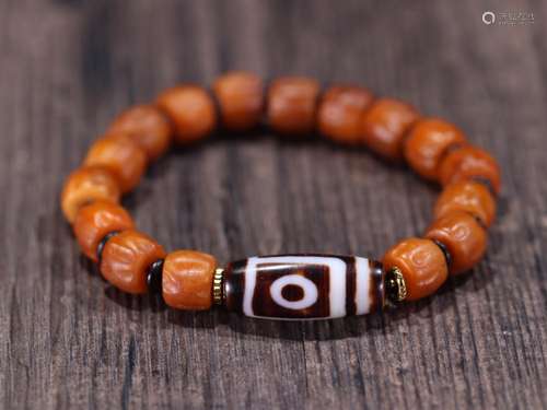 To pure eyes days string bead bodhi root hand.Specification:...