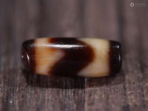 The yellow color to pure canine teeth day bead # 09 specific...