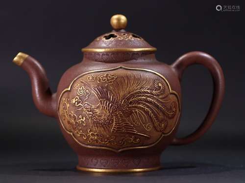 Violet arenaceous gold phoenix grain teapot.Specification: 1...