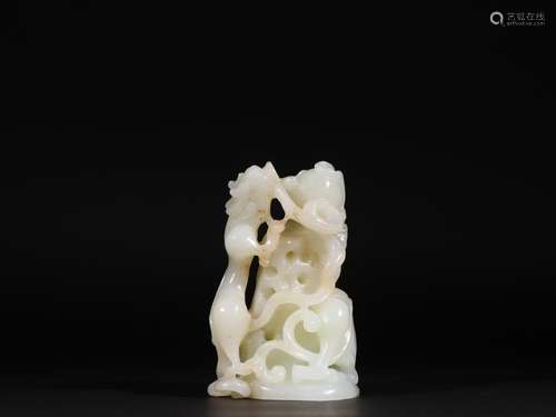 Hetian jade dragon playing pearl furnishing articles.Specifi...