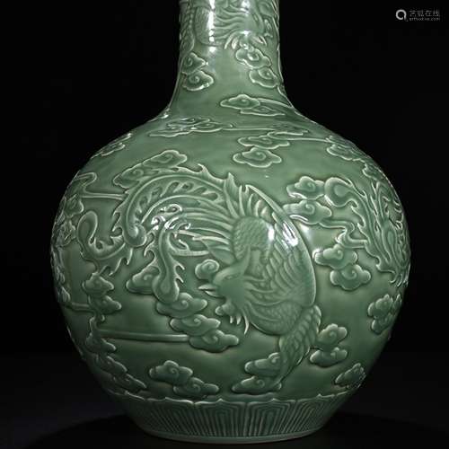 Pea green glaze carving grain tree 50 * 32 cm