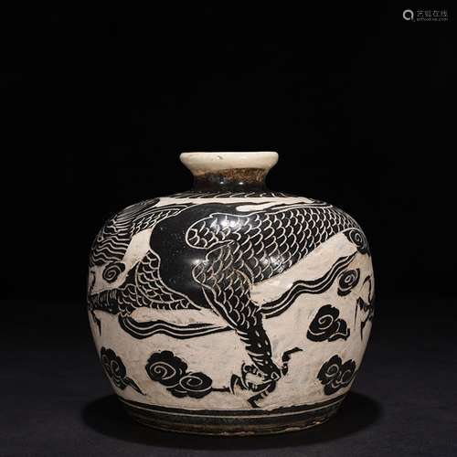 Magnetic state kiln carved dragon plum bottle 18 x 15 cm