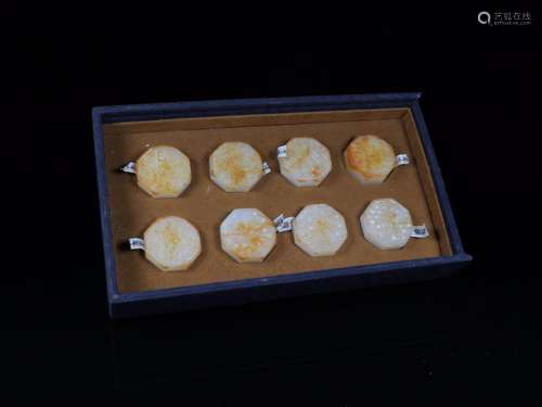 : hetian jade cover box of the eight immortalsSize: 4.6 cm h...