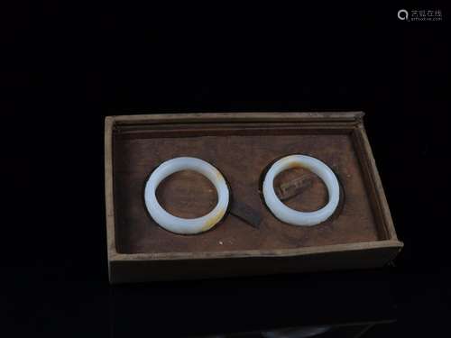 Stories of old Tibet: hetian jade bracelet a coupleSize: 5.8...