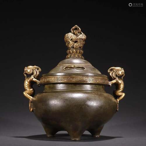 A Fine Gilt-bronze Dragon Ears Censer