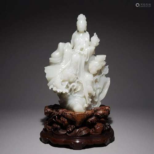 A Top and Rare Carved Hetian Jade Figure of Guanyin