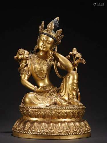 A Fine Gilt-bronze Figure of Guanyin