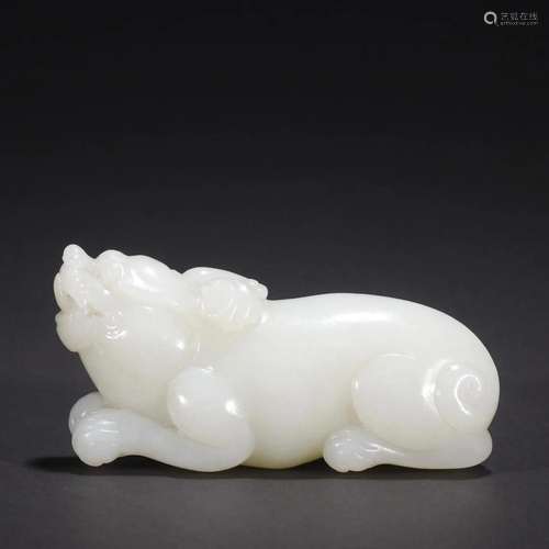 A Fine Heitan White Jade Beast Ornament