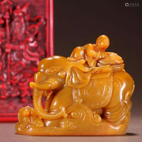 A Rare and Top Tianhuang Stone Carving Elephant Ornament