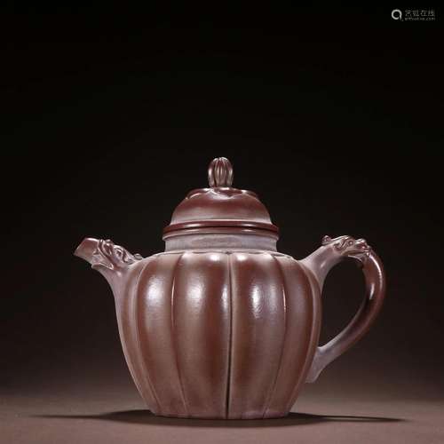 A Fine Zisha 'Gua Leng' Teapot