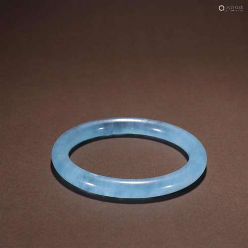 A Top and Fine Aquamarine Bracelet