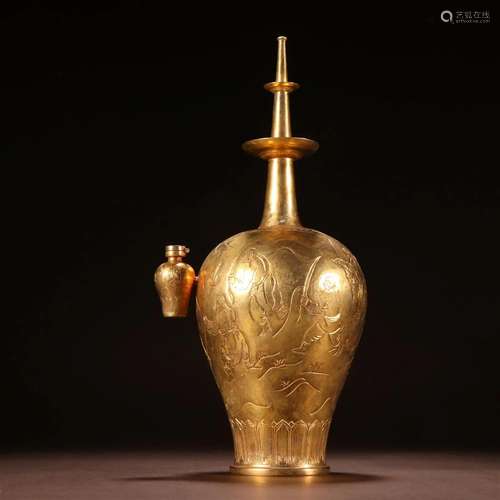 A Fine Gilt-bronze Bottle