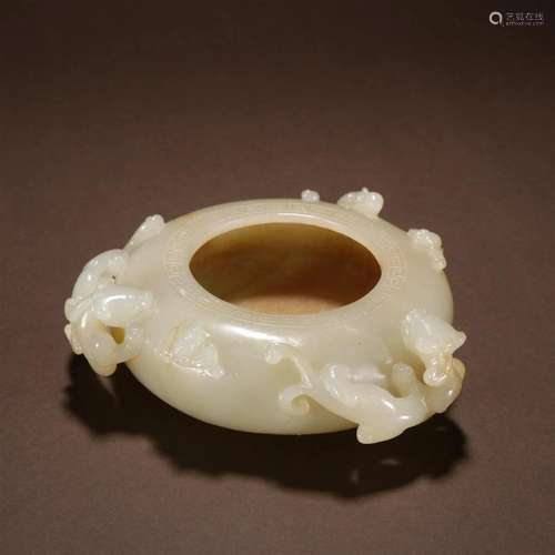 A Fine and Rare Carved Hetian Jade Chi-Dragon Wash Pot