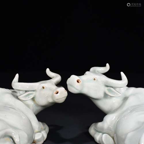 Shadow left kiln green glaze cattle10 * 20 cm