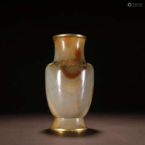 A Rare Agate Inlaid Gold Vase