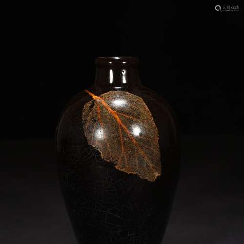 Ji kiln wood leaf veins plum bottle 18 * 7 cm