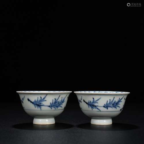 Blue and white shochiku MeiWen cup small bowl cm 5 * 8.8