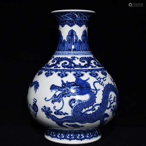 , blue and white dragon water bottle, 39.5 cm diameter of 30...