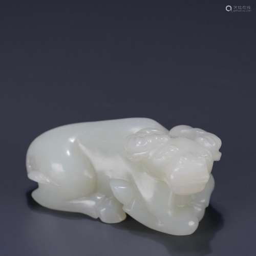 : hetian jade cattle lies furnishing articlesLength: 6.2 cm....