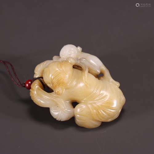 : hetian jade spring show animal carvingsSize: 5.7 cm long, ...