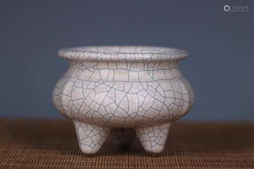 , the elder brother of the glaze by furnaceSize: 6.5 cm high...