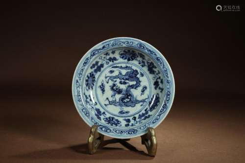 In the, the blue and white YunLongWen bowlDiameter of 16.2 C...