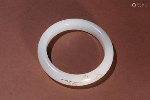 Hotan white jade inlaid gold braceletSize: 5.8 cm. Weight: 6...