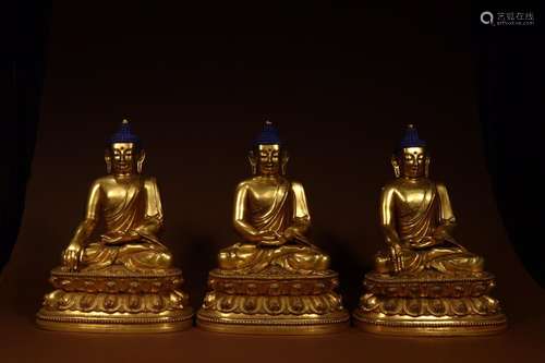 : gold three Buddha statuesSize: 25 cm long, 19.5 cm wide, 3...