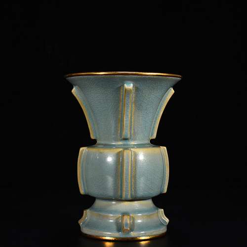 Your kiln azure glaze ji chun (chisel carved flowers gold bu...