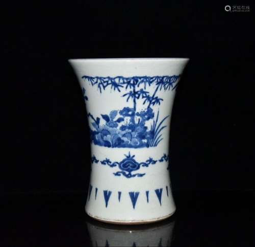 Blue and white flower pen container 19.5 x15cm of 1200