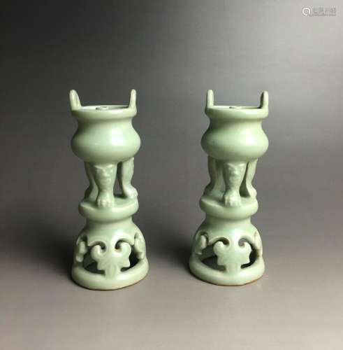 A pair of Chinese porcelain Longquan kiln beast design three...