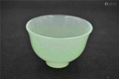 3.62"Exquisite Chinese natural green jade tea cup wine ...