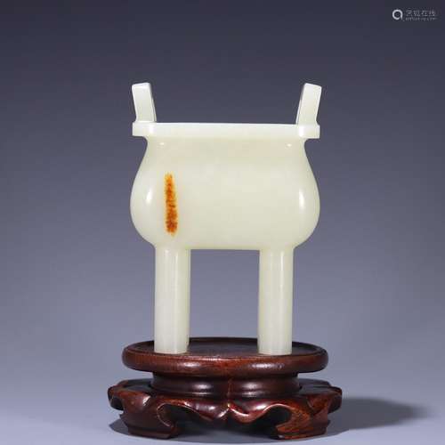 Hetian jade four-legged tripod furnace, size: 13 * * * * 9.1...