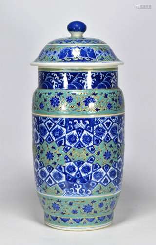 Luck a hoard of glaze colour blue and white lines cover pot ...