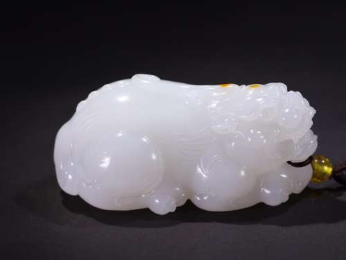 Xinjiang hetian jade seed expects the mythical wild animal j...