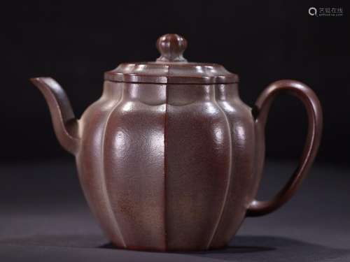 The old type purple sand melon teapot.Specification: 10.07 c...