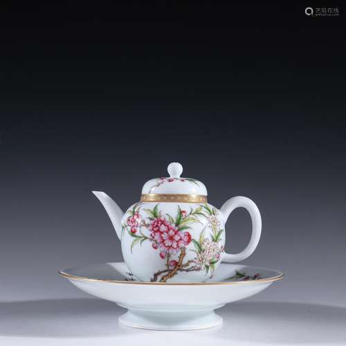 Tea colored enamel paint blooming flowersSpecification: high...