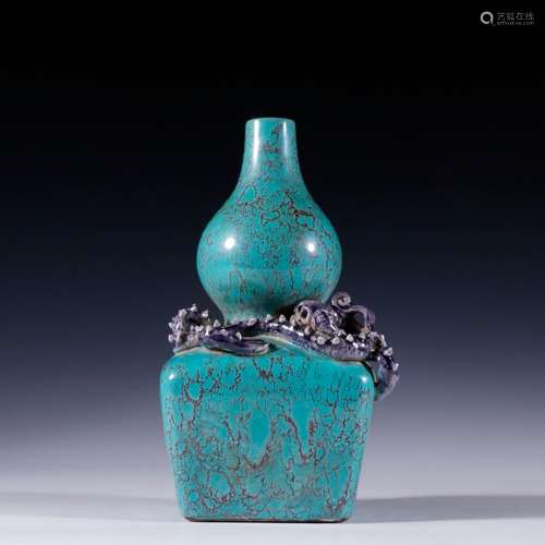 Furnace of jun glaze relief longnu bottlesSpecification: hig...