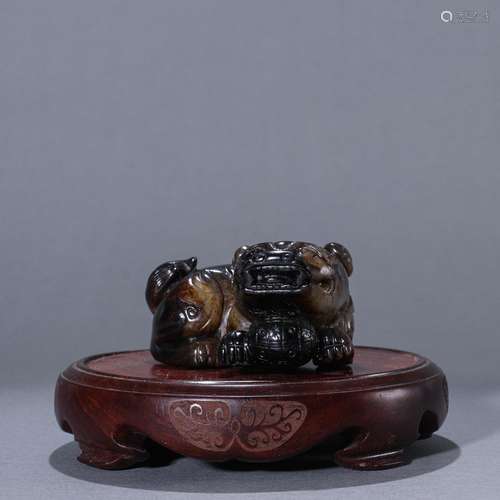 Ancient jade lion play ball carvingsSpecification: high 4 cm...