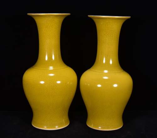 Youth open trailers yellow glaze vase with 23 * 11 m