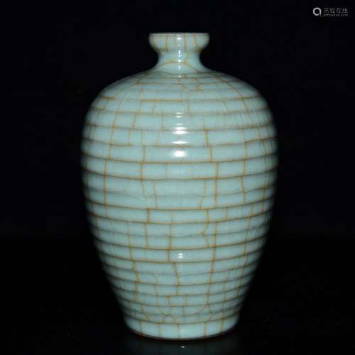 Elder brother kiln azure glaze anti-dazzle grain mei bottles...